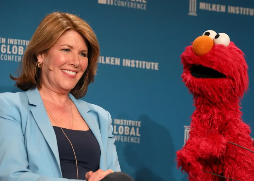 LinkedIn Live With Elmo